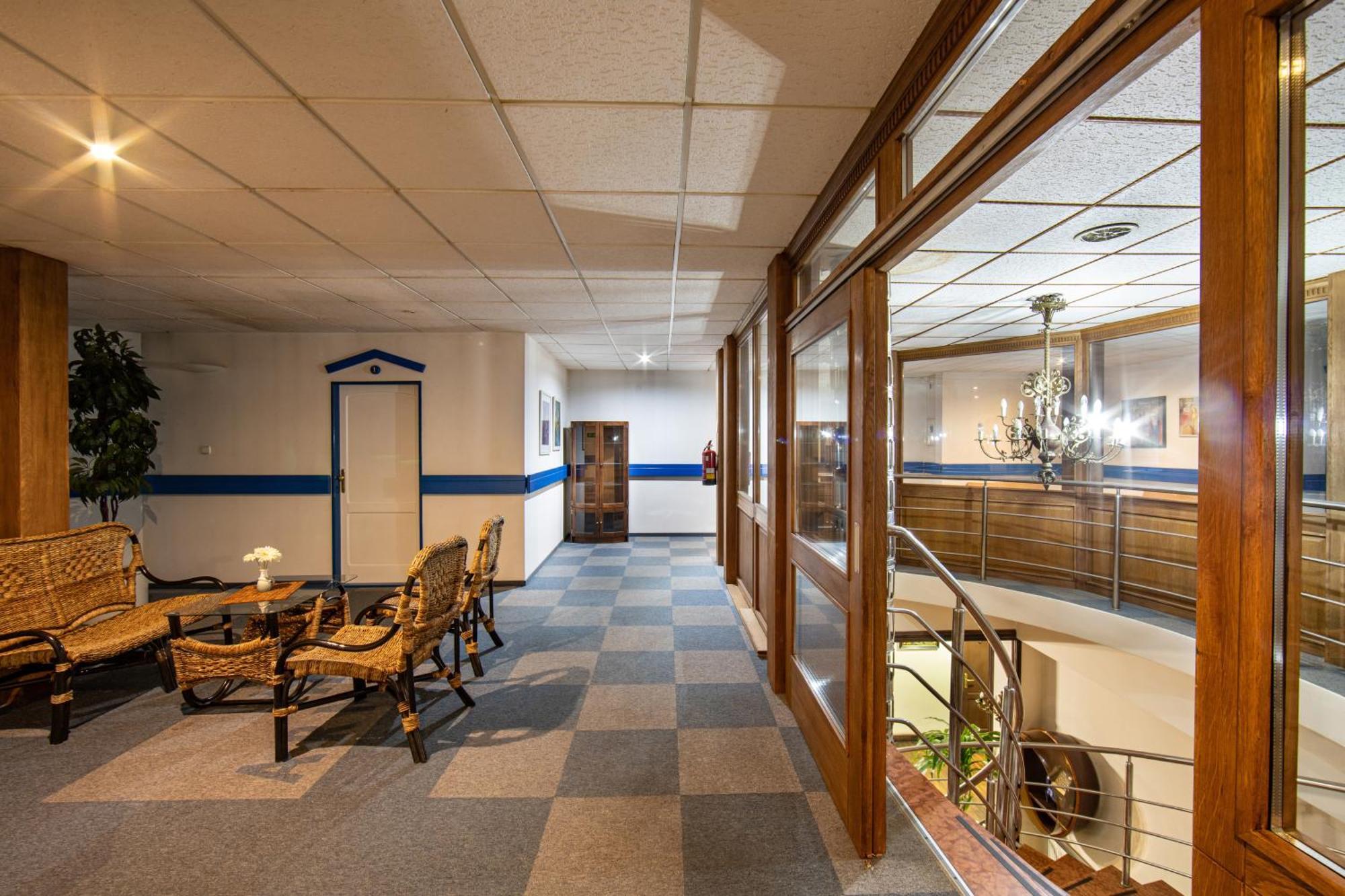 Hotel Armales Stakcin エクステリア 写真